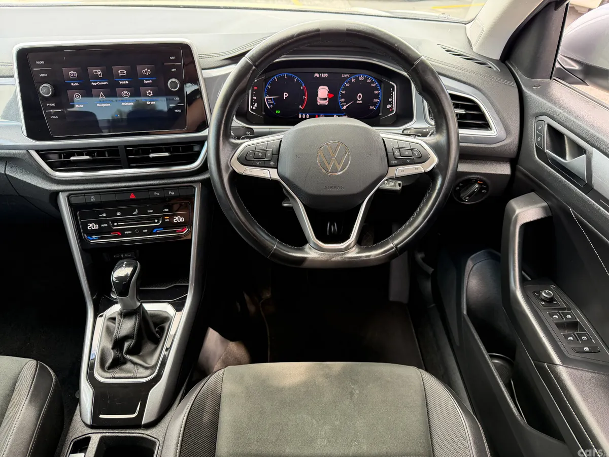 Volkswagen T-Roc SUV, Petrol, 2023, Grey