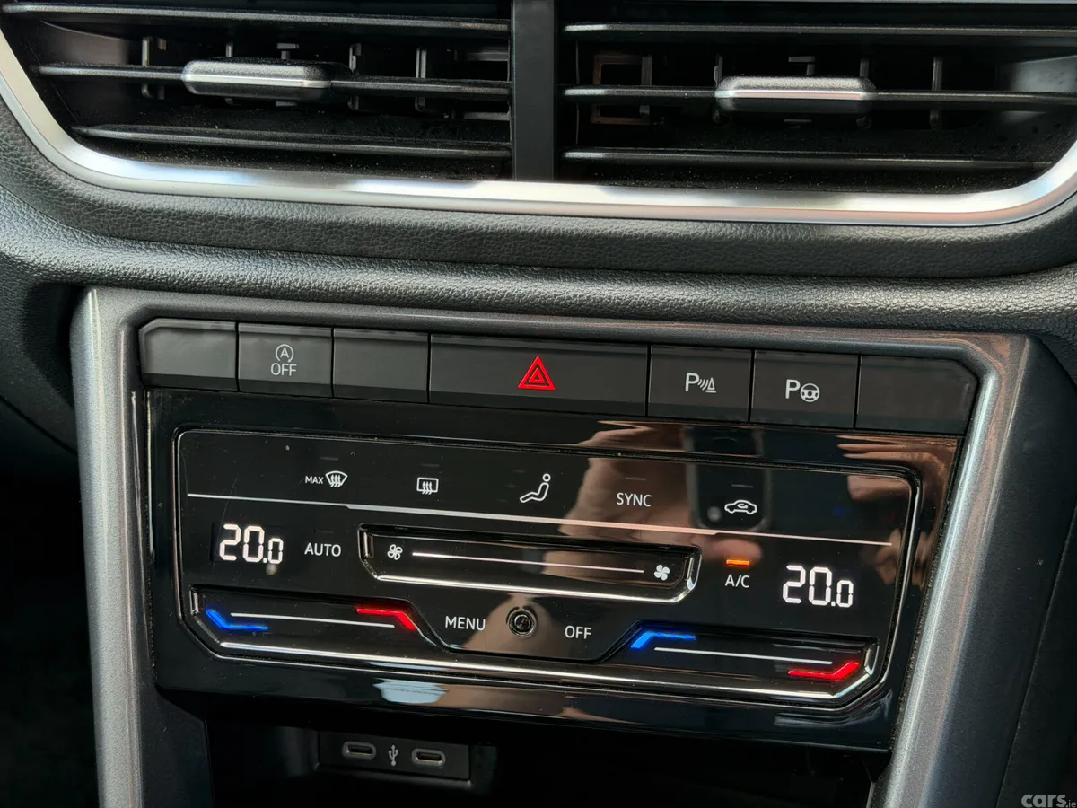 Volkswagen T-Roc SUV, Petrol, 2023, Grey