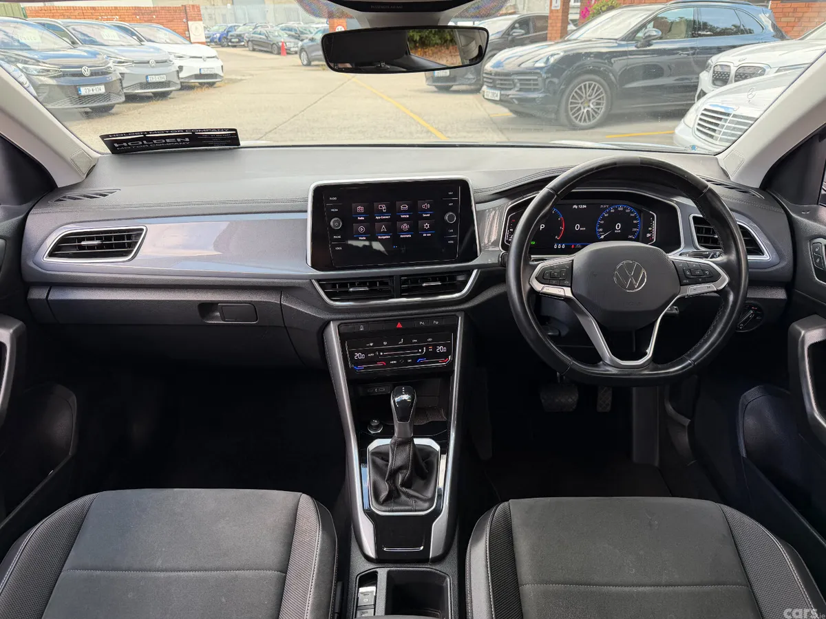 Volkswagen T-Roc SUV, Petrol, 2023, Grey