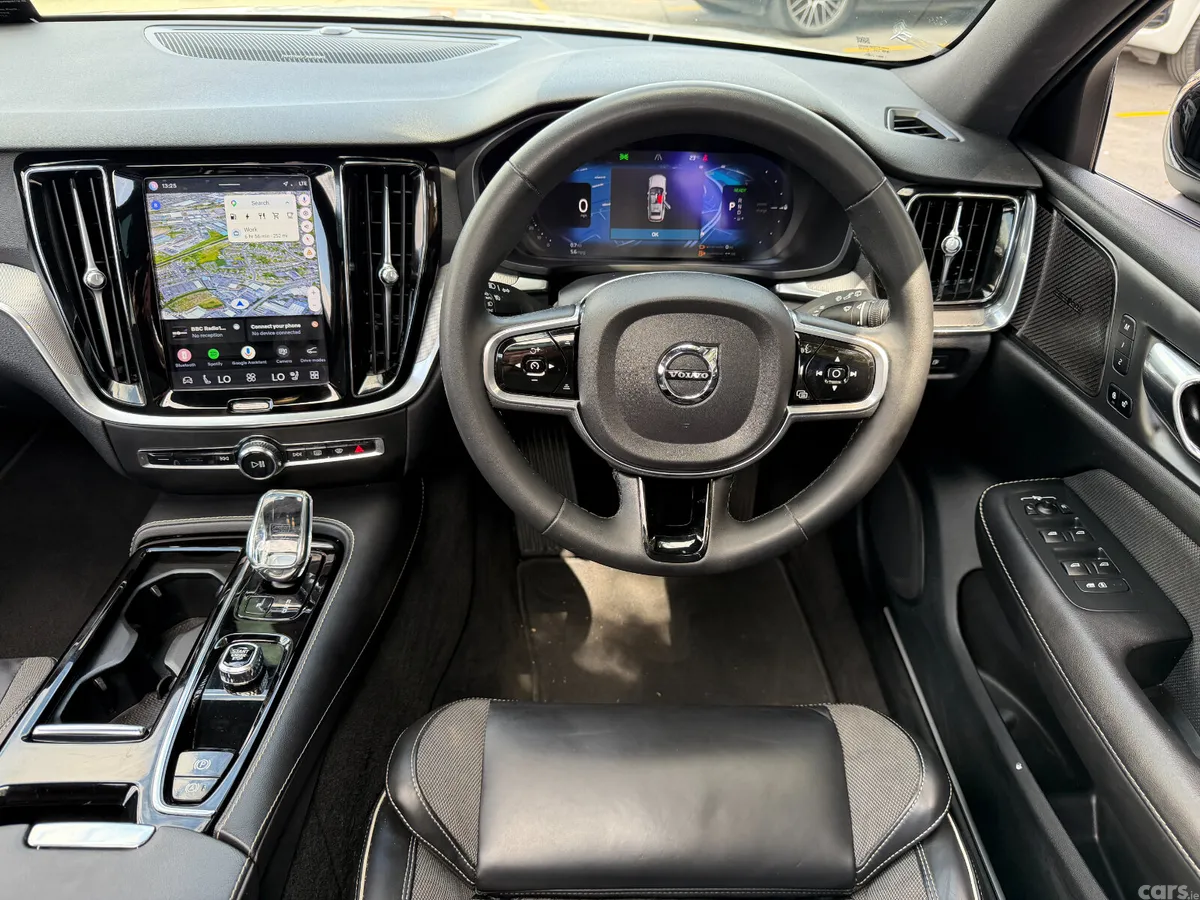 Volvo V60 Estate, Petrol Plug-in Hybrid, 2022, White