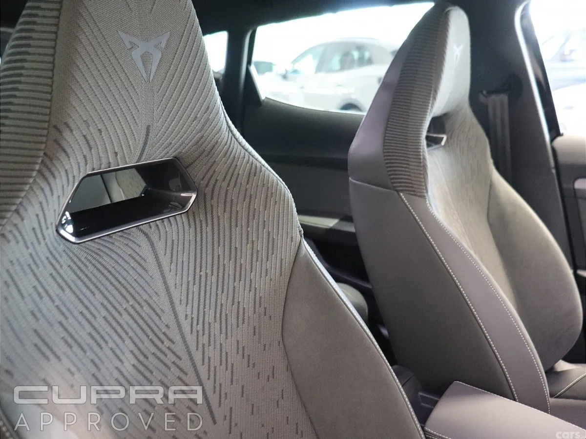 Cupra Formentor Estate/Jeep, Petrol Plug-in Hybrid, 2026, Black