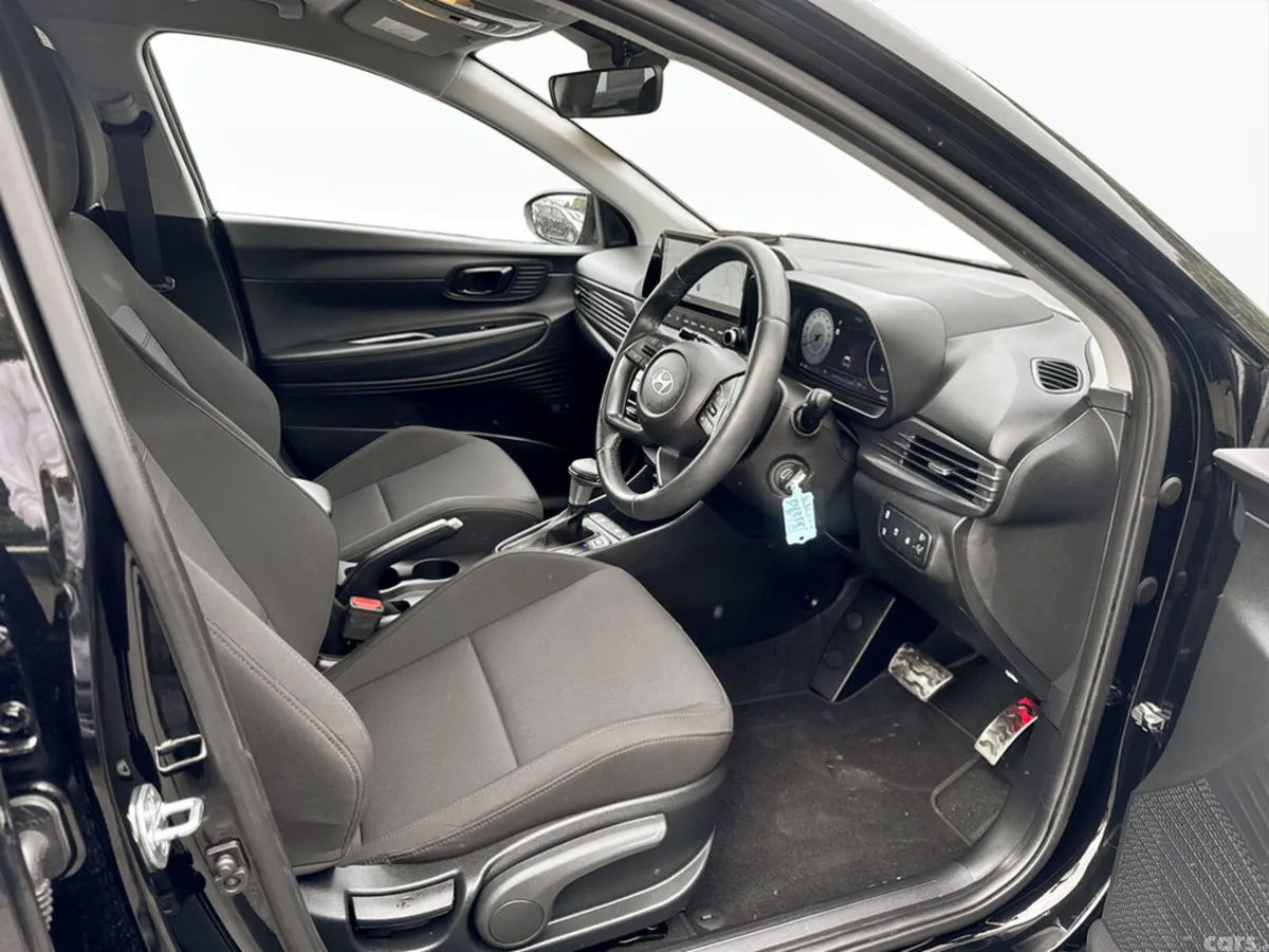 Hyundai Bayon Estate/Jeep, Petrol, 2025, Black