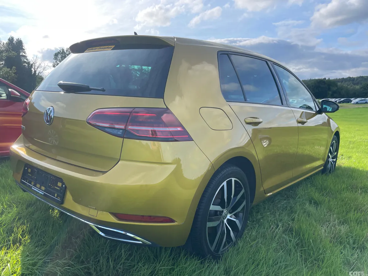 Volkswagen Golf Hatchback, Petrol, 2018, Yellow