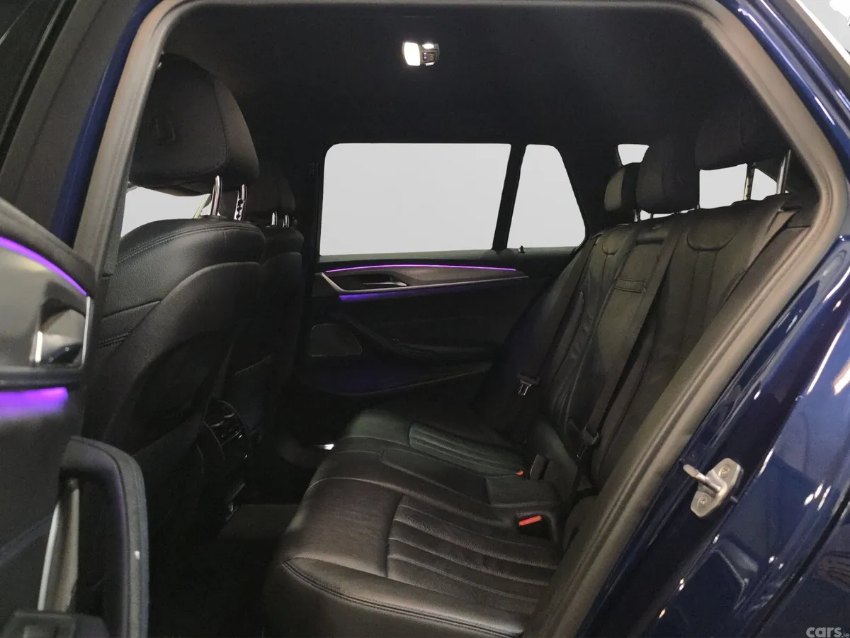 BMW 5-Series Estate, Diesel, 2019, Blue