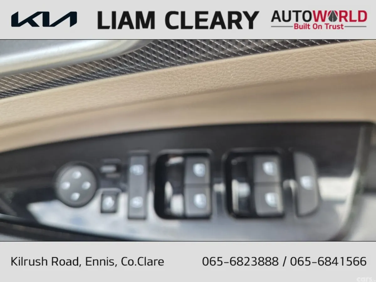 Kia Sportage MPV, Petrol Plug-in Hybrid, 2023, Grey