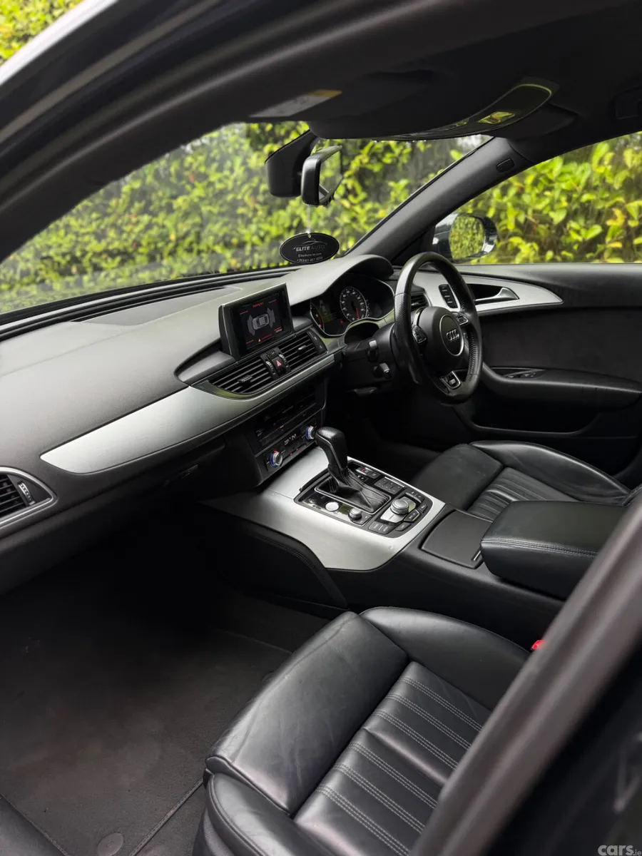Audi A6 Saloon, Diesel, 2017, Black
