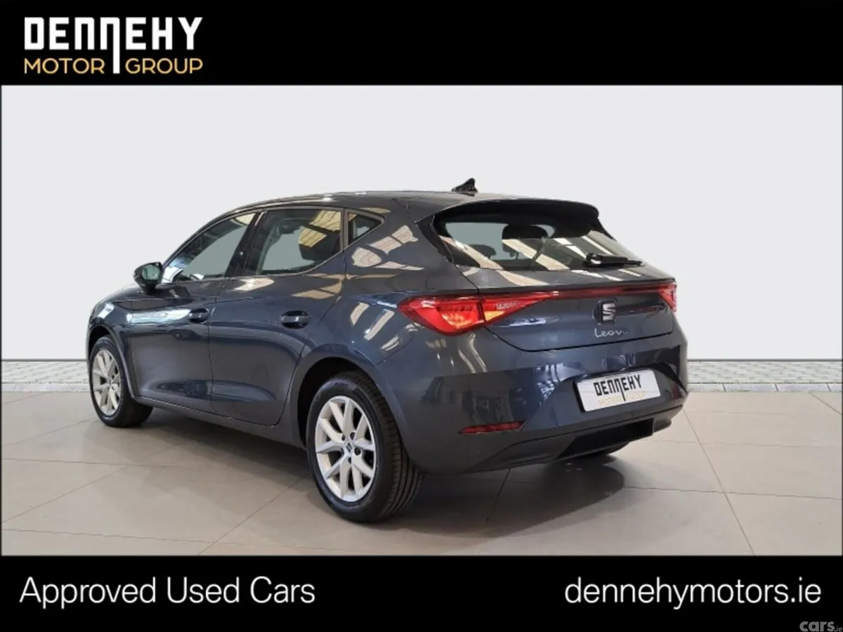 SEAT Leon Estate, Petrol, 2021, Grey