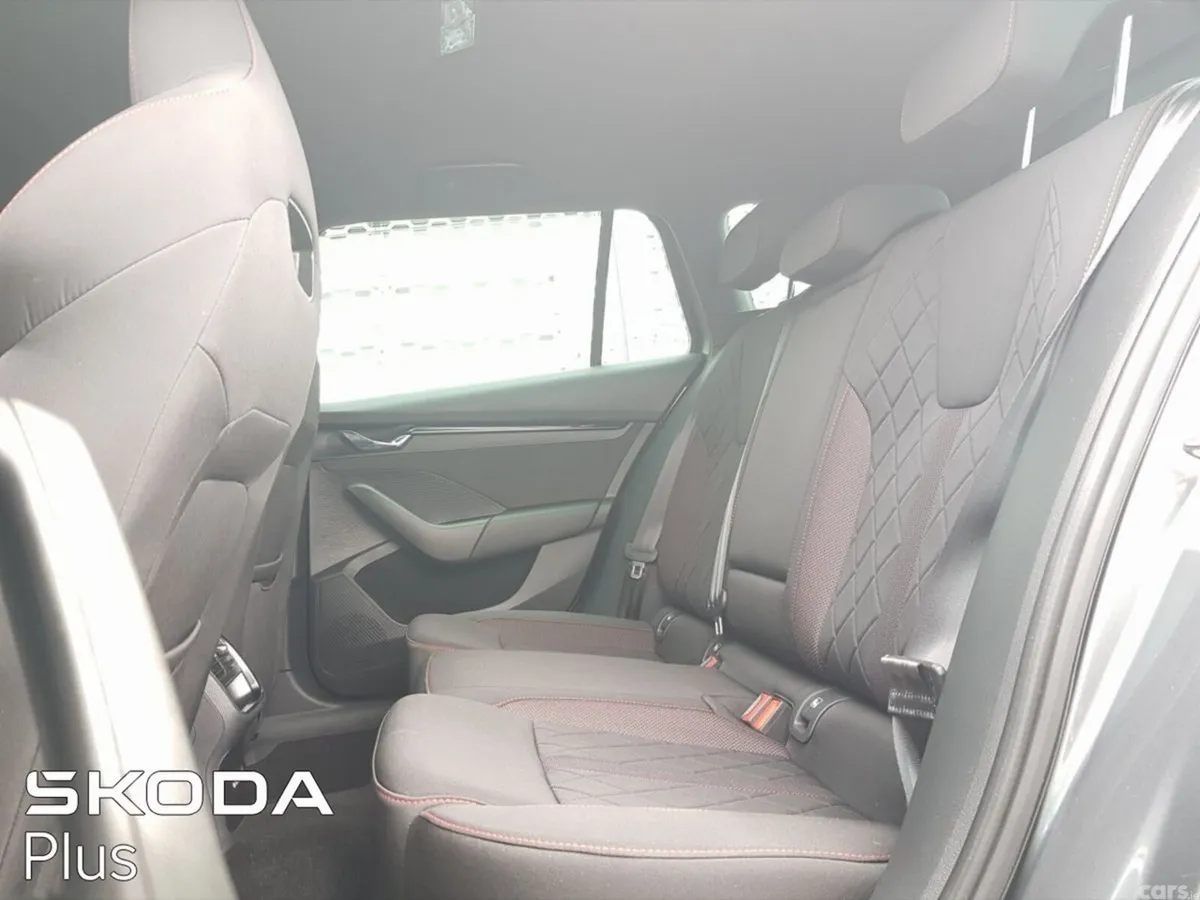 Skoda Octavia Estate, Diesel, 2024, Grey