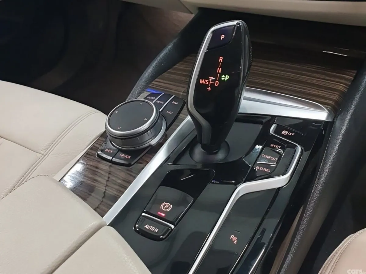 BMW 5-Series Saloon, Diesel, 2021, Blue