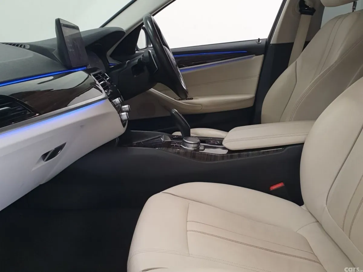 BMW 5-Series Saloon, Diesel, 2021, Blue