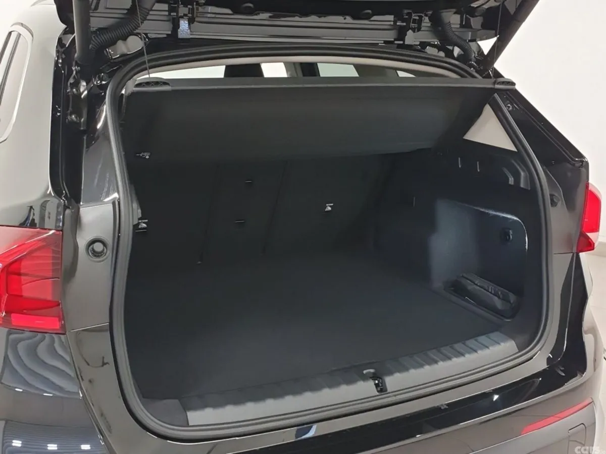 BMW iX1 SUV, Electric, 2026, Black