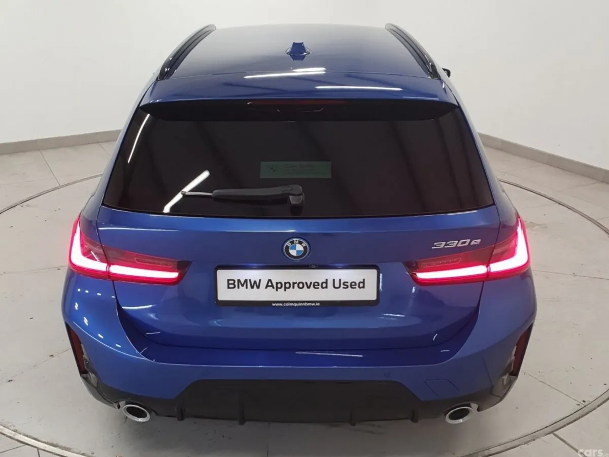 BMW 3-Series Estate, Petrol Plug-in Hybrid, 2023, Blue