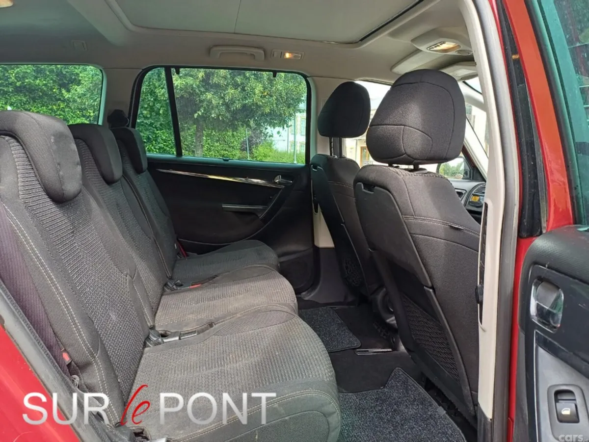 Citroen Grand C4 Picasso MPV, Diesel, 2013, Red