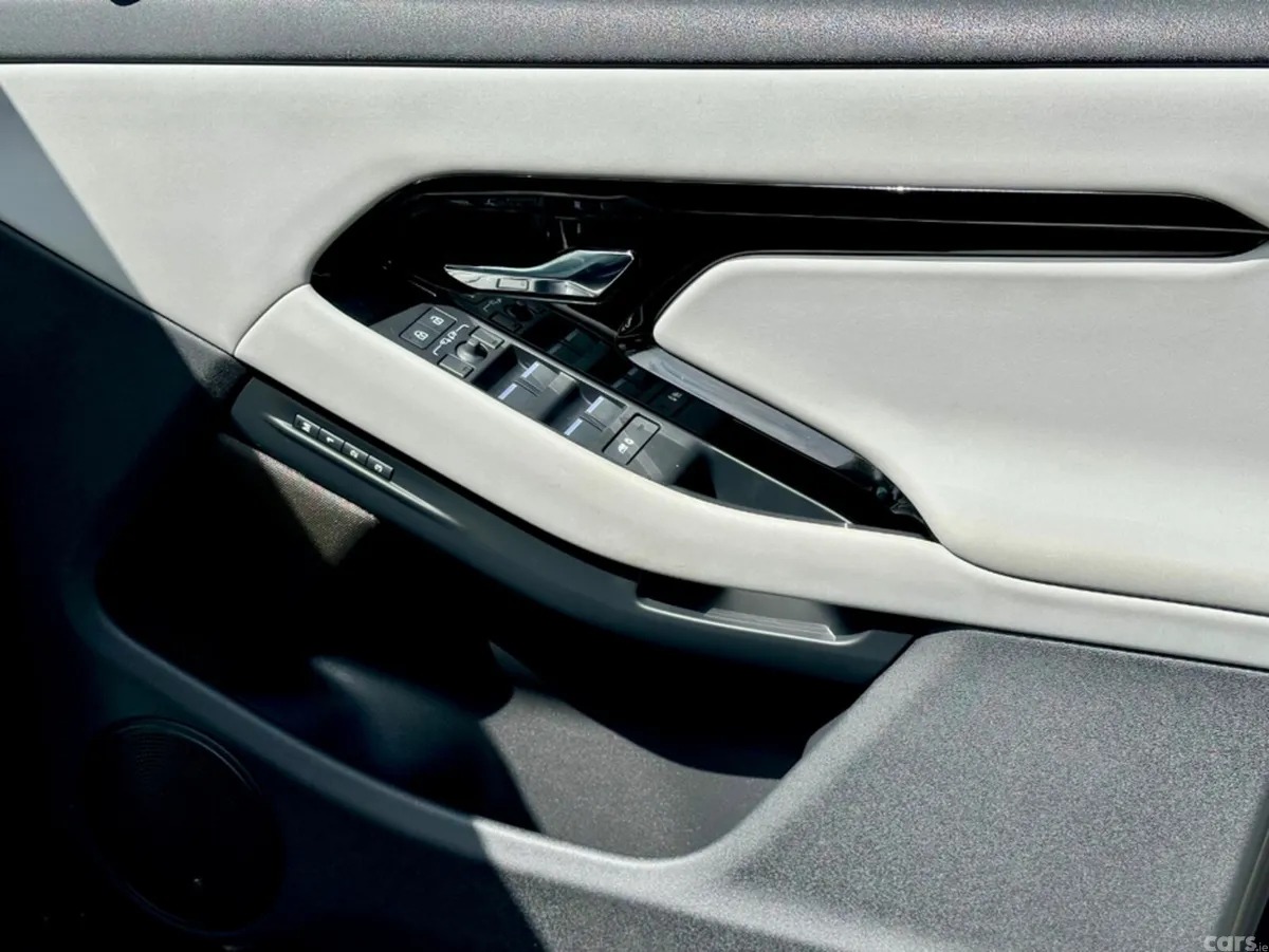 Land Rover Range Rover Evoque SUV, Petrol Plug-in Hybrid, 2026, Grey