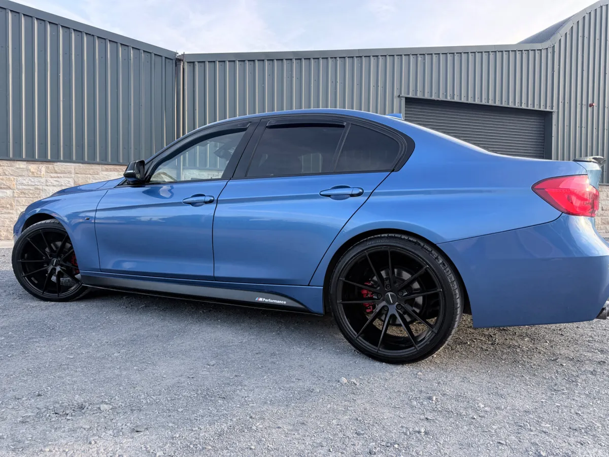 BMW 3-Series Saloon, Diesel, 2016, Blue