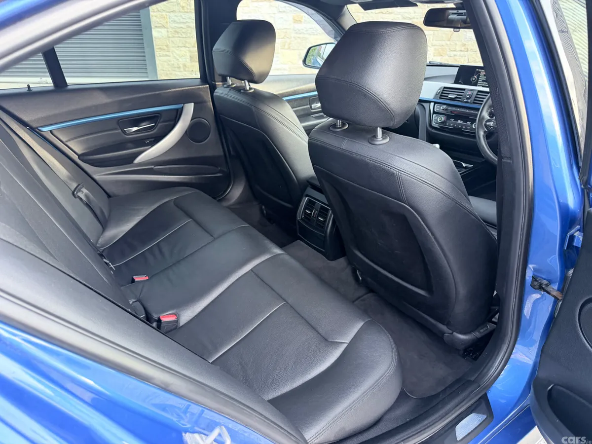 BMW 3-Series Saloon, Diesel, 2016, Blue