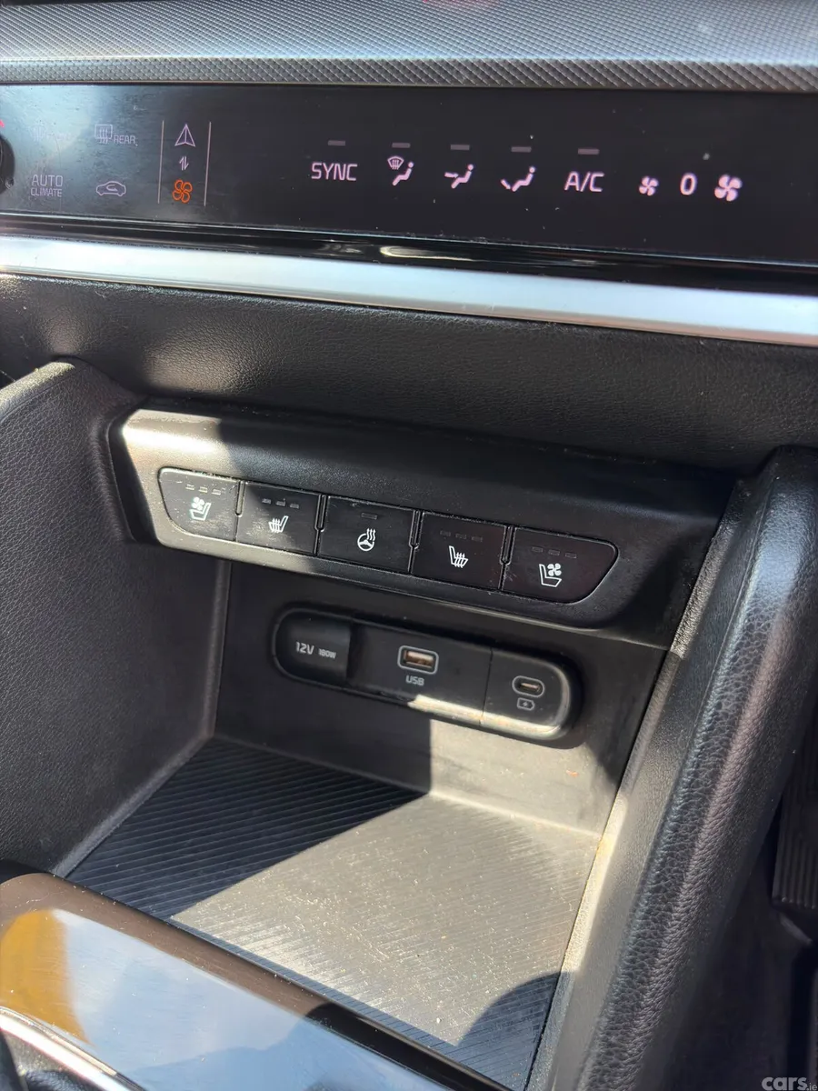 Kia Sportage SUV, Diesel, 2024, Grey