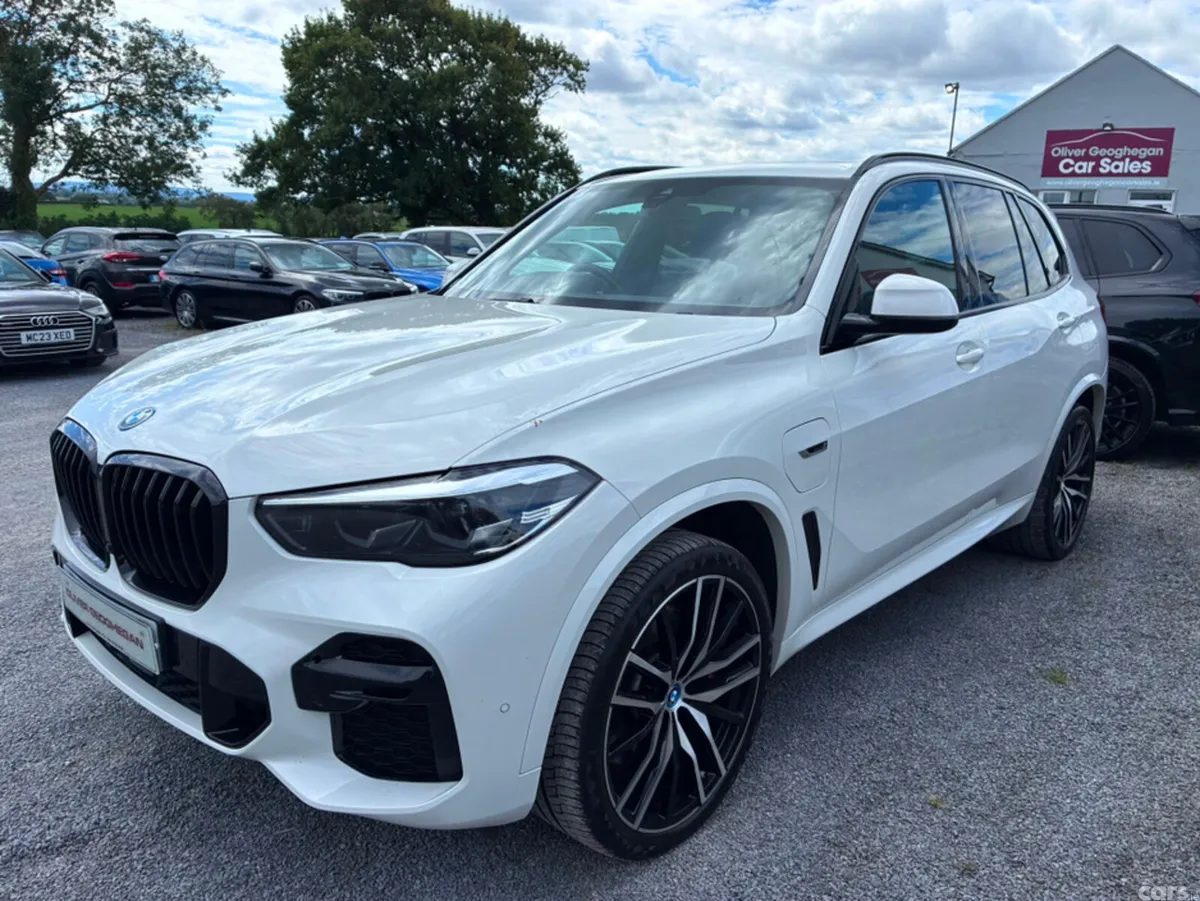 BMW X5 SUV, Petrol Plug-in Hybrid, 2023, White