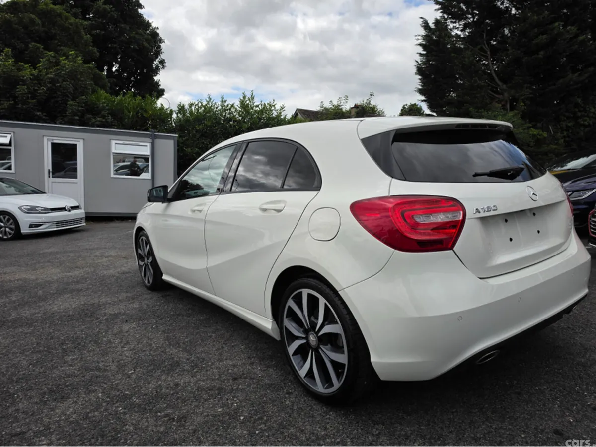 Mercedes-Benz A-Class Hatchback, Petrol, 2014, White
