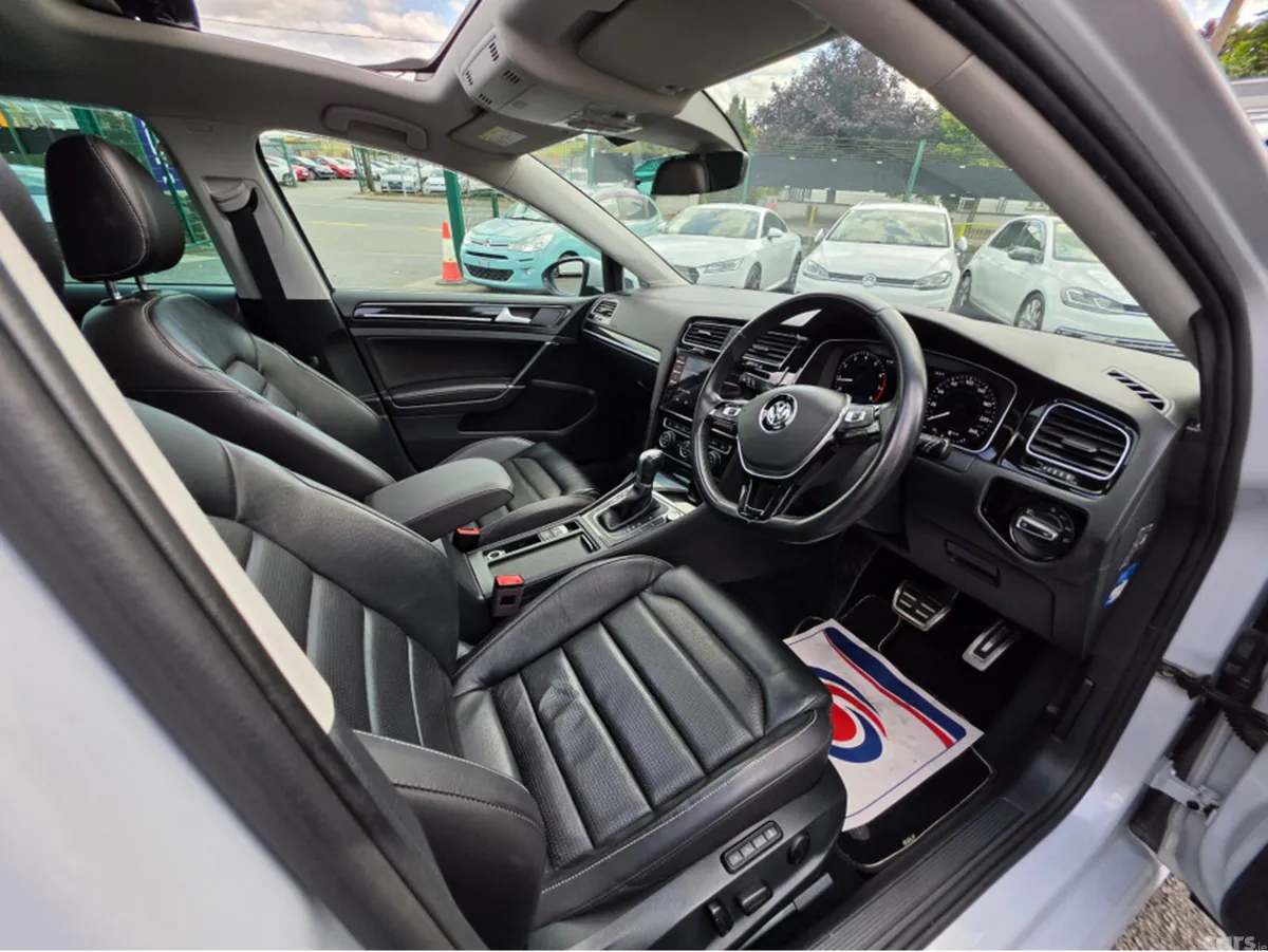 Volkswagen Golf Hatchback, Petrol, 2018, White