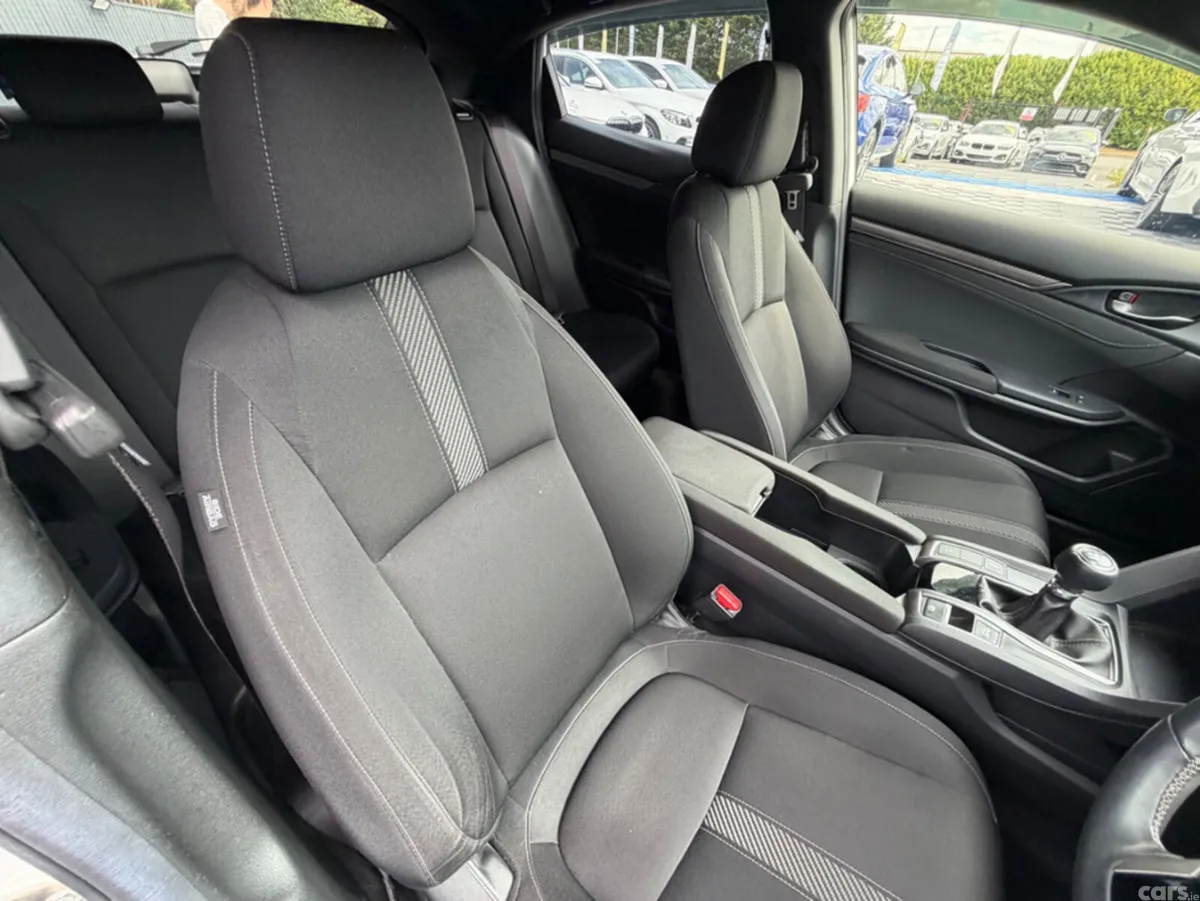 Honda Civic Hatchback, Petrol, 2019, White