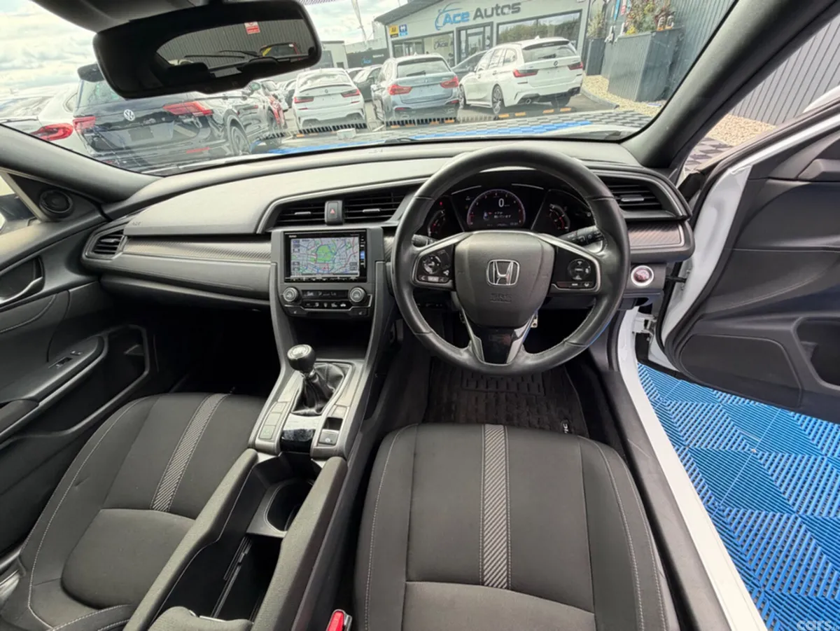 Honda Civic Hatchback, Petrol, 2019, White