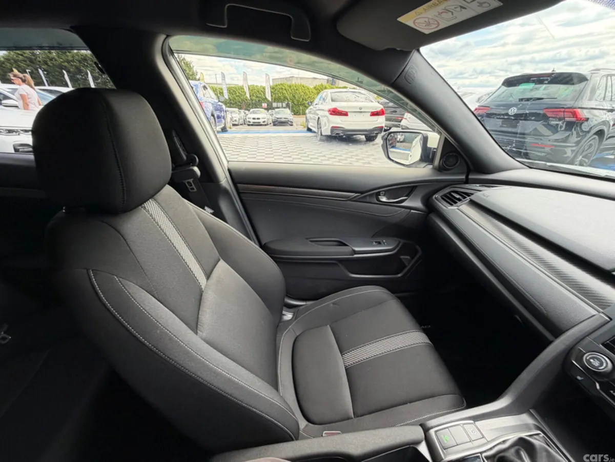 Honda Civic Hatchback, Petrol, 2019, White