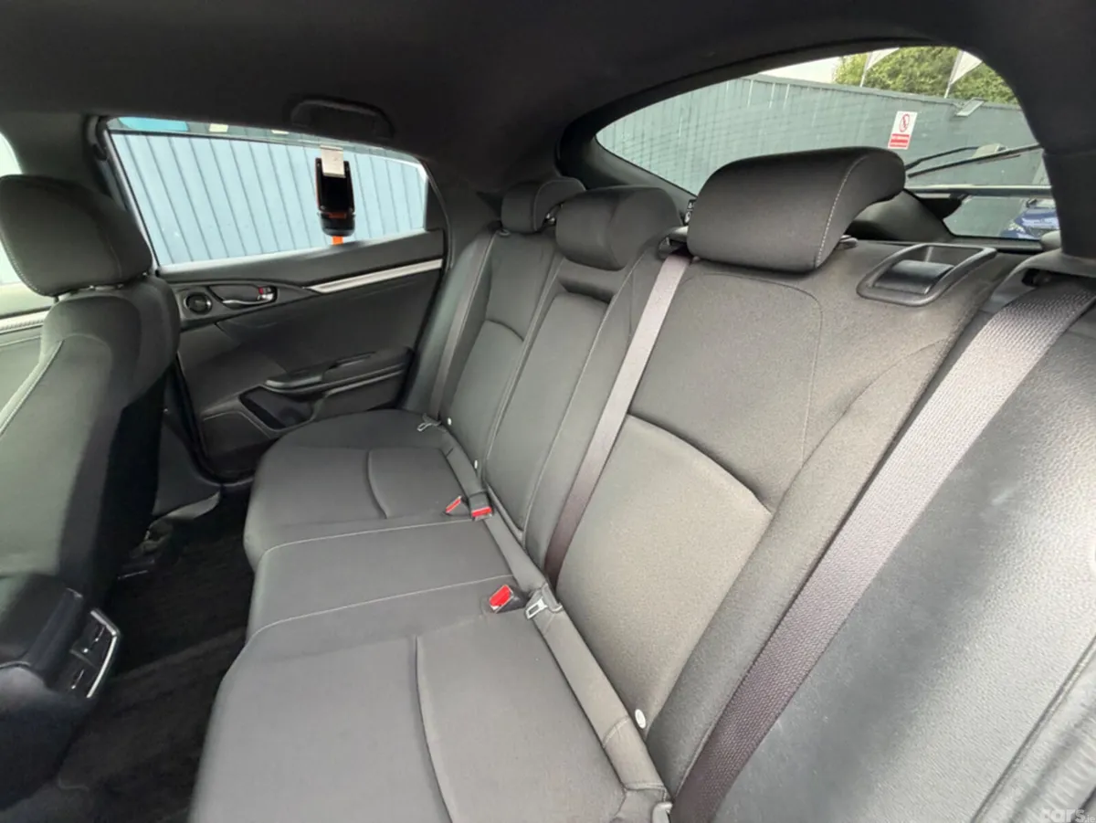 Honda Civic Hatchback, Petrol, 2019, White