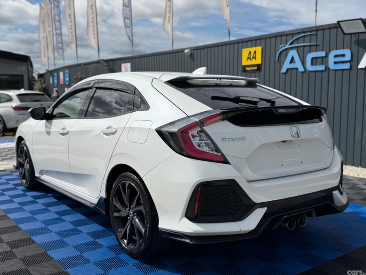 Honda Civic Hatchback, Petrol, 2019, White