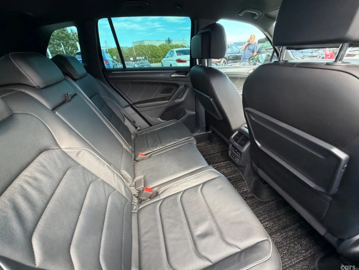 Volkswagen Tiguan SUV, Diesel, 2018, Black