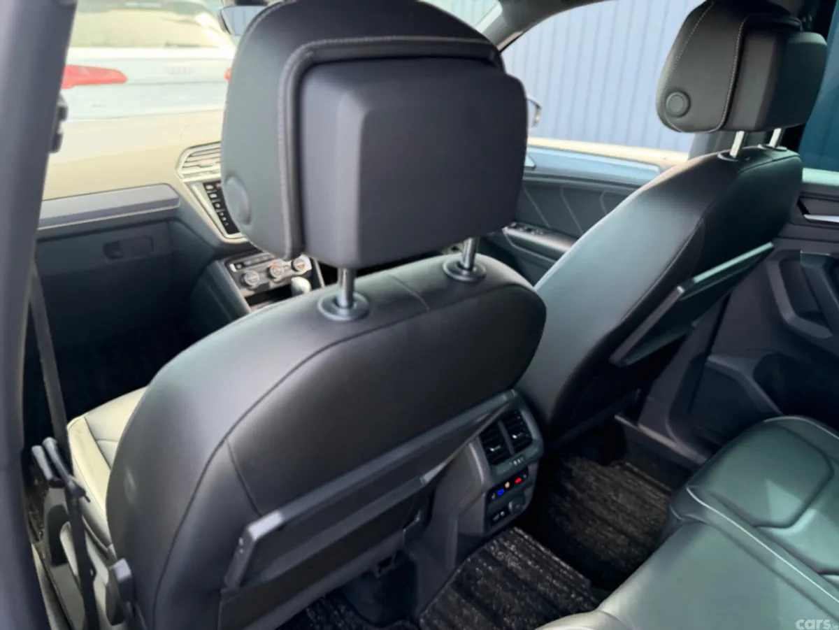 Volkswagen Tiguan SUV, Diesel, 2018, Black