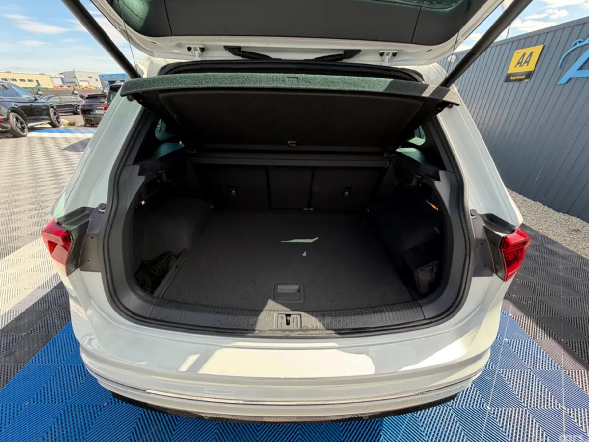 Volkswagen Tiguan SUV, Diesel, 2019, White