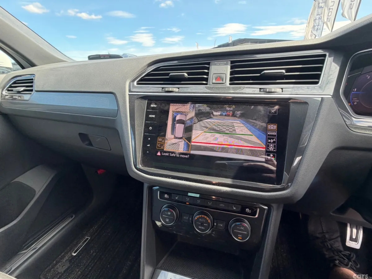 Volkswagen Tiguan SUV, Diesel, 2019, White