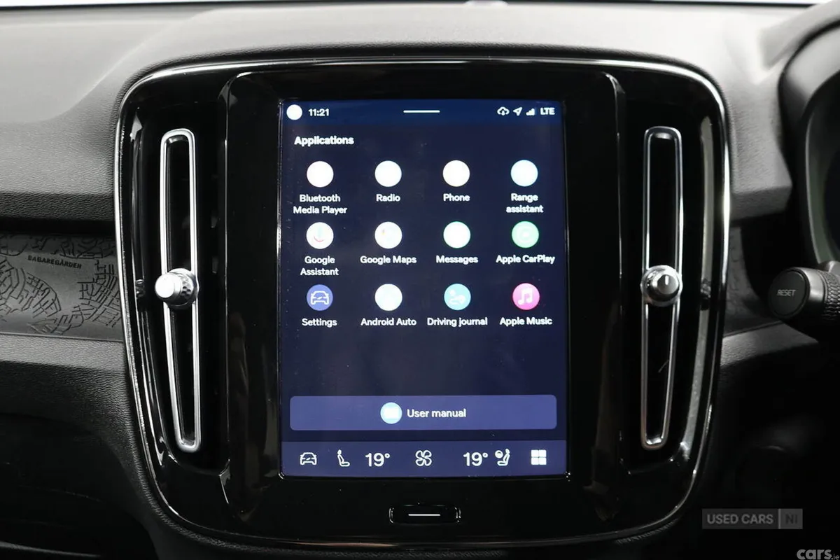 Volvo XC40 SUV, Electric, 2023, Grey