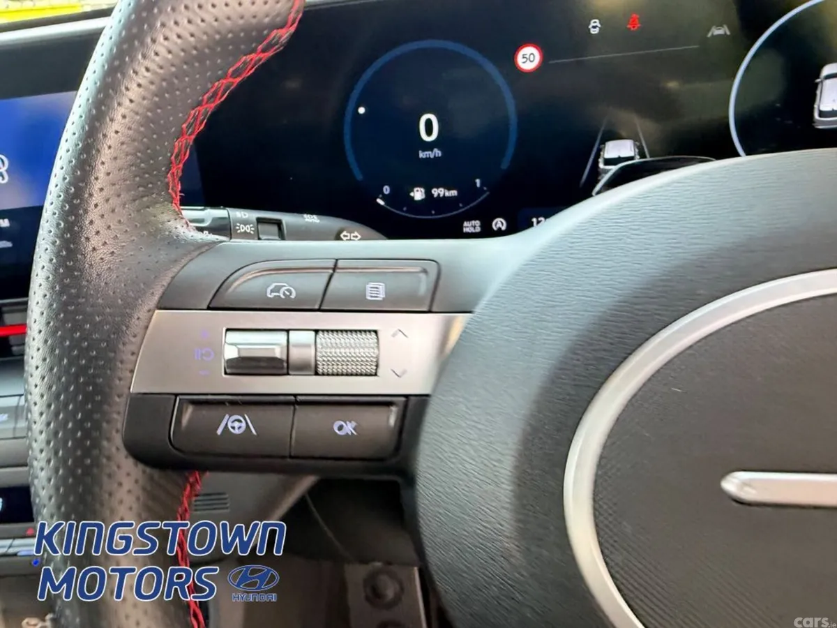 Hyundai KONA MPV, Petrol, 2023, Black