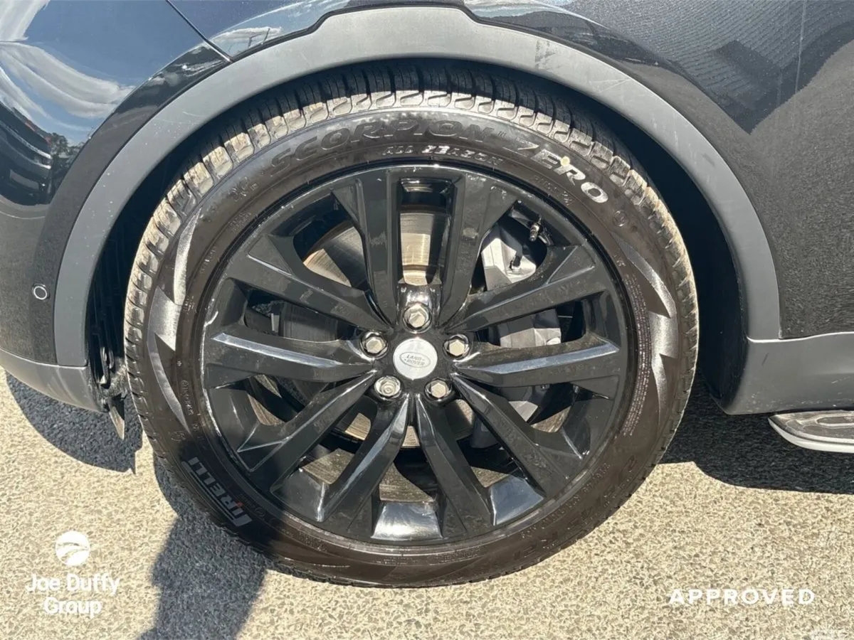 Land Rover Discovery SUV, Diesel, 2026, Black