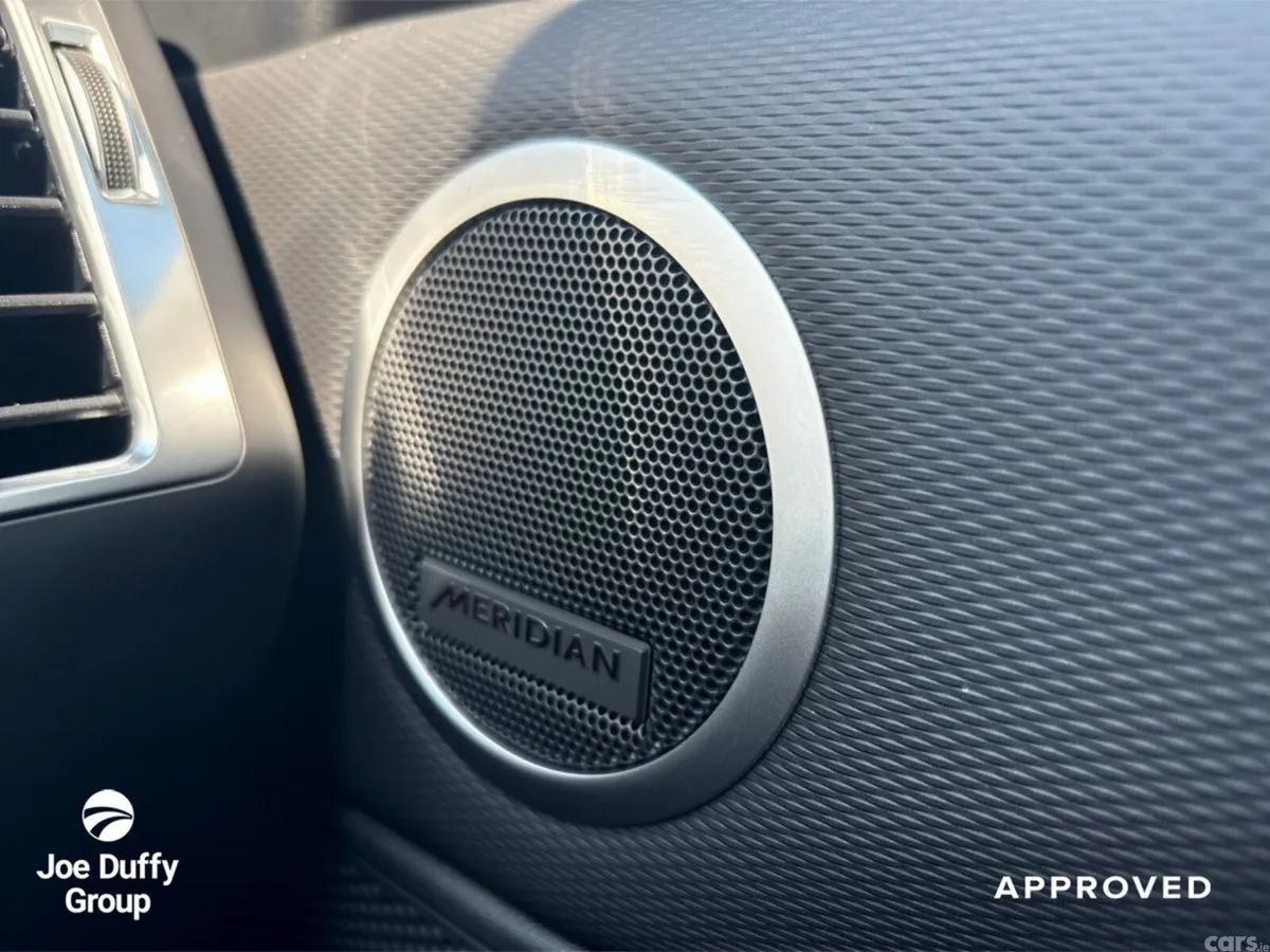 Land Rover Discovery SUV, Diesel, 2026, Black
