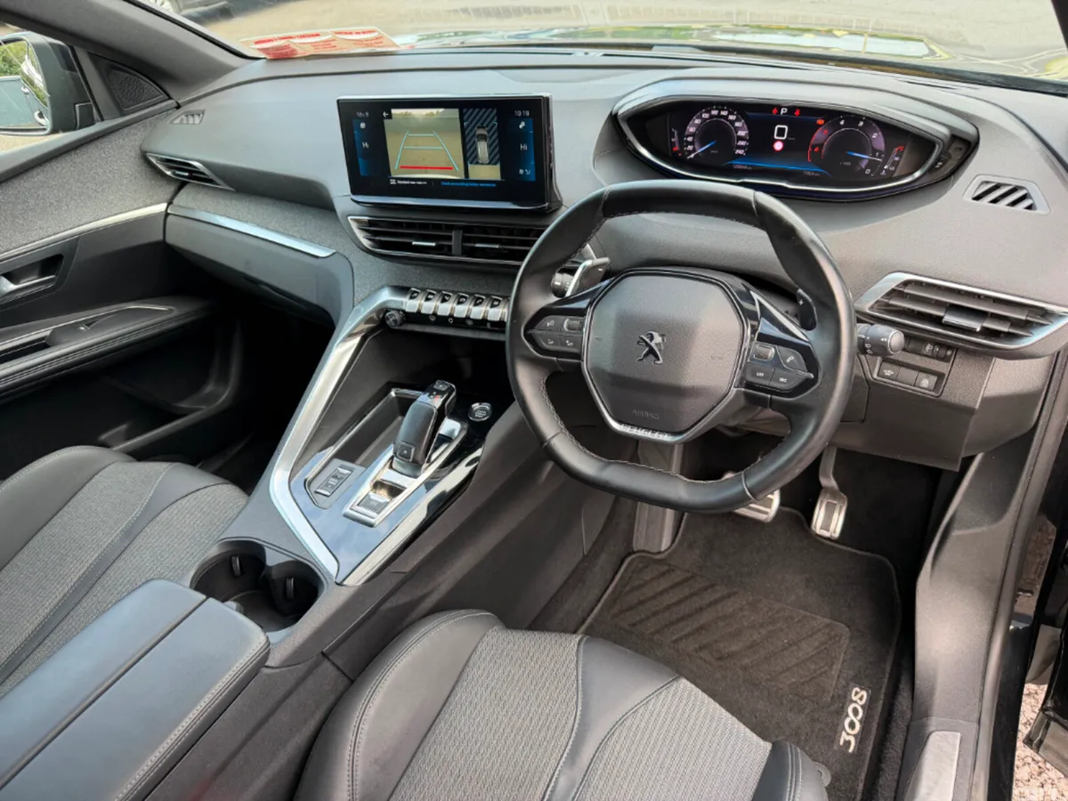 Peugeot 3008 MPV, Diesel, 2023, Black