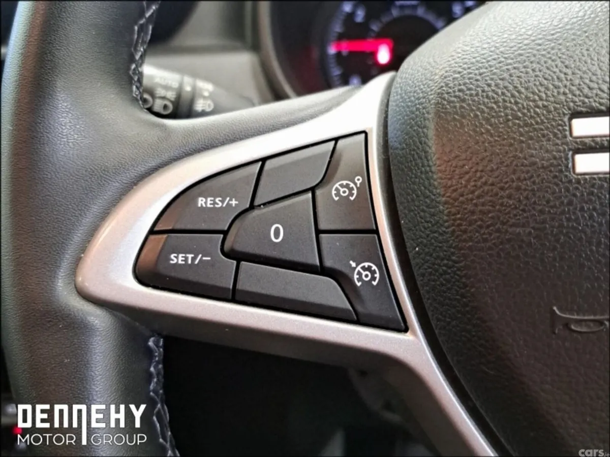 Dacia Duster SUV, Petrol, 2023, Grey