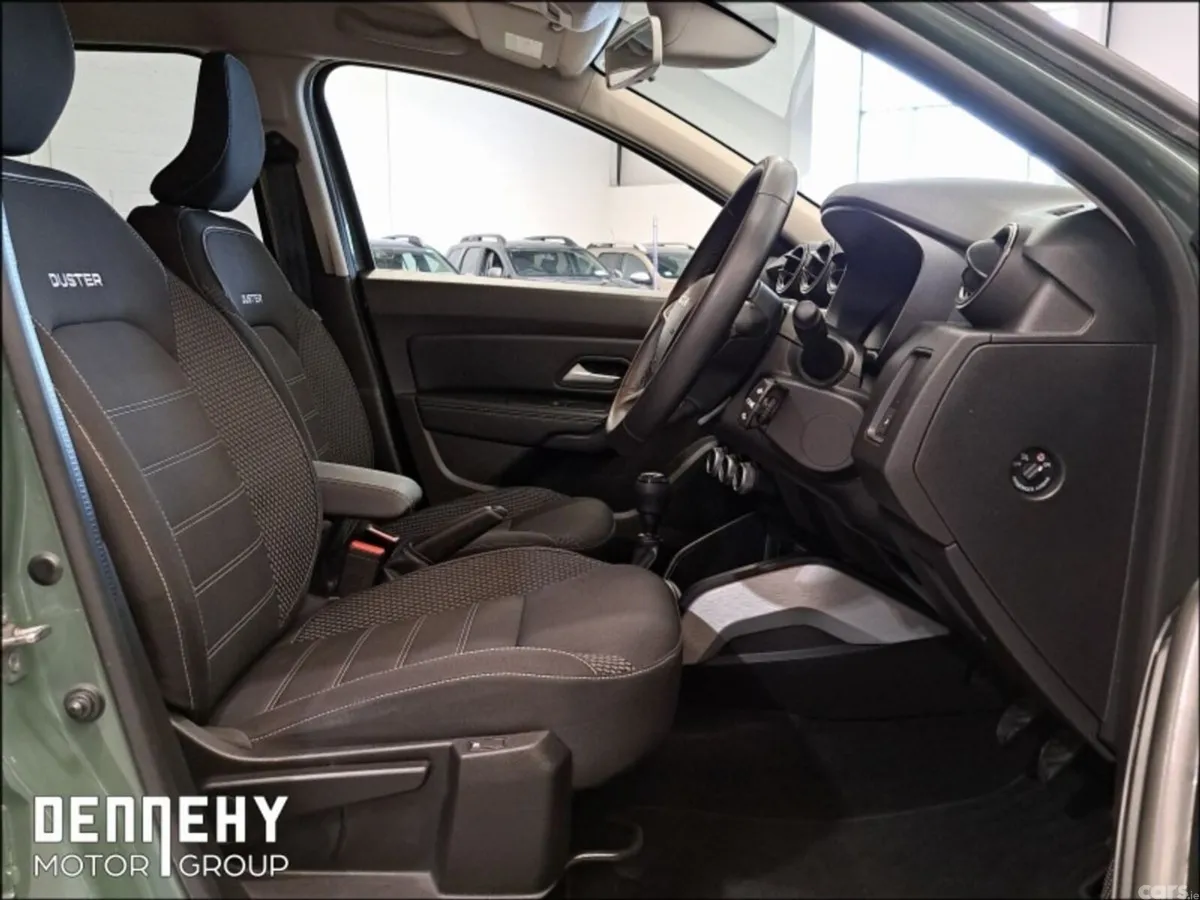 Dacia Duster SUV, Petrol, 2023, Grey