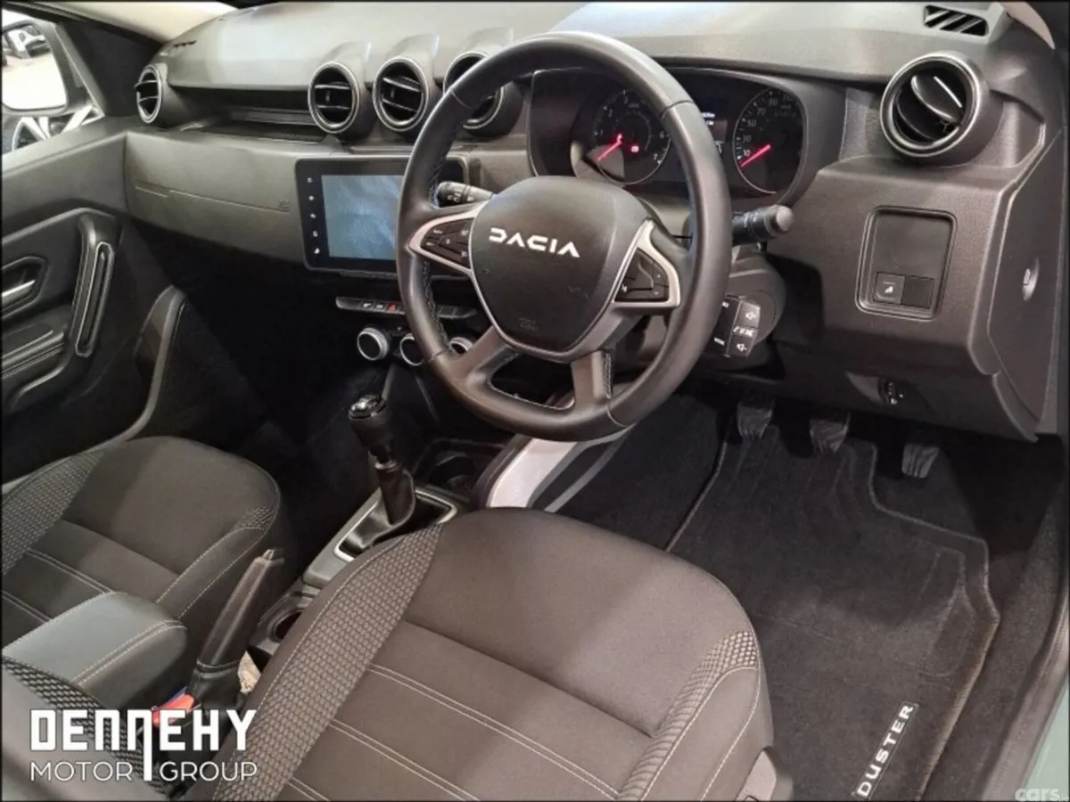 Dacia Duster SUV, Petrol, 2023, Grey