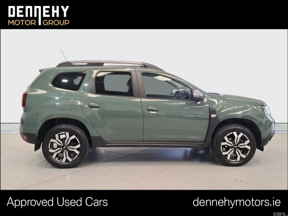 Dacia Duster SUV, Petrol, 2023, Grey