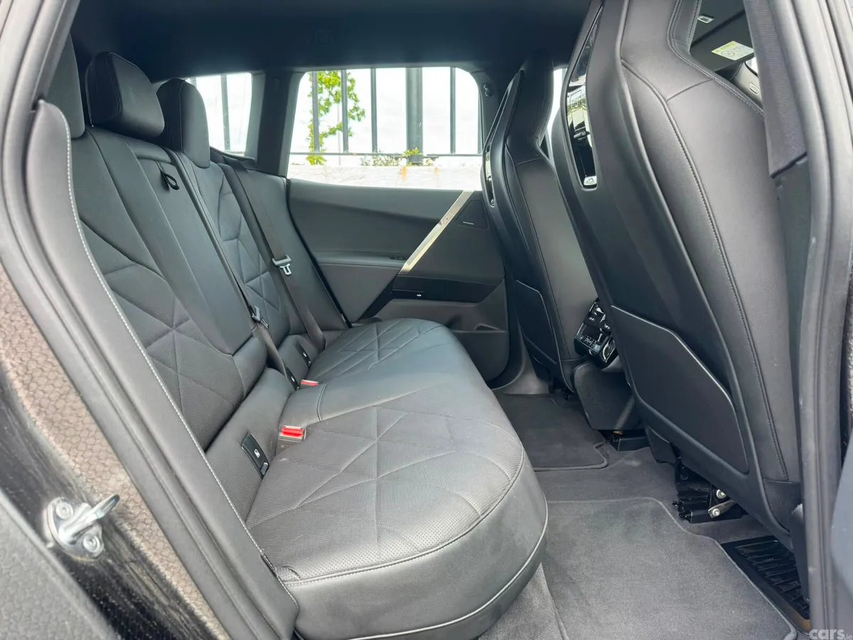 BMW iX SUV, Electric, 2023, Black