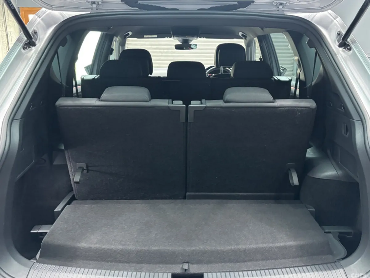 SEAT Tarraco Estate, Diesel, 2023, Grey