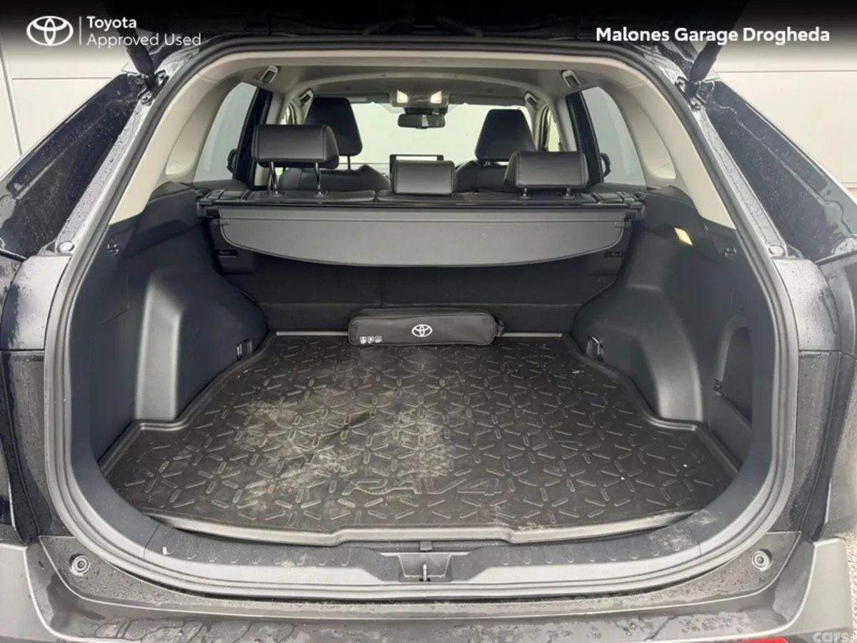Toyota RAV4 SUV, Petrol Hybrid, 2023, Black