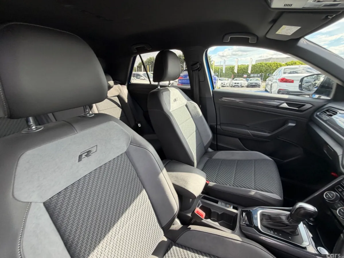 Volkswagen T-Roc SUV, Diesel, 2021, Blue