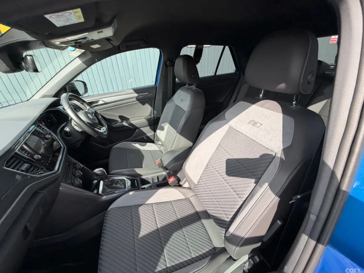 Volkswagen T-Roc SUV, Diesel, 2021, Blue