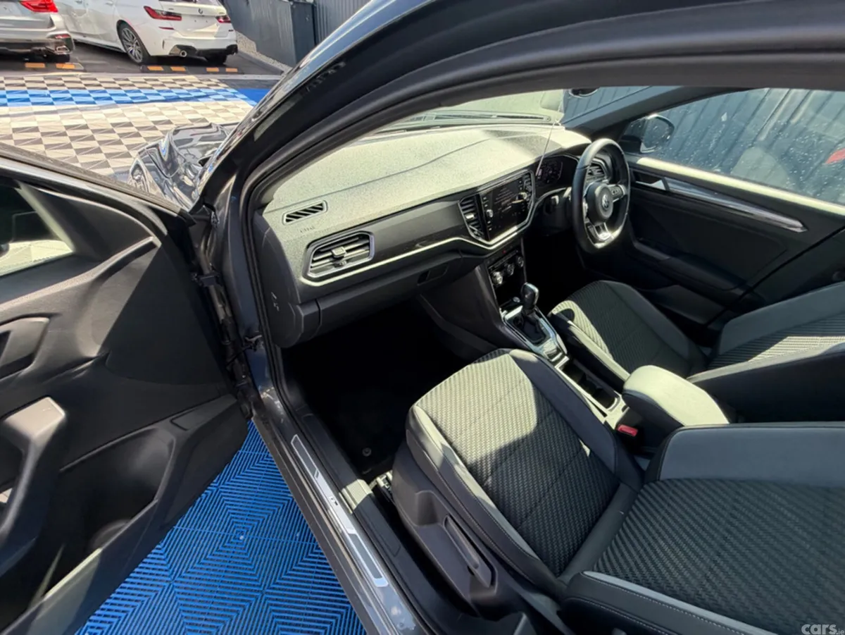 Volkswagen T-Roc SUV, Diesel, 2021, Grey