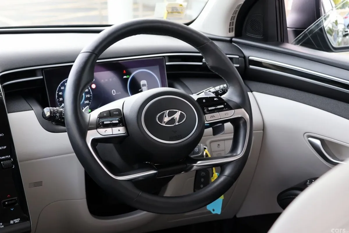 Hyundai Tucson SUV, Petrol Hybrid, 2021, Black
