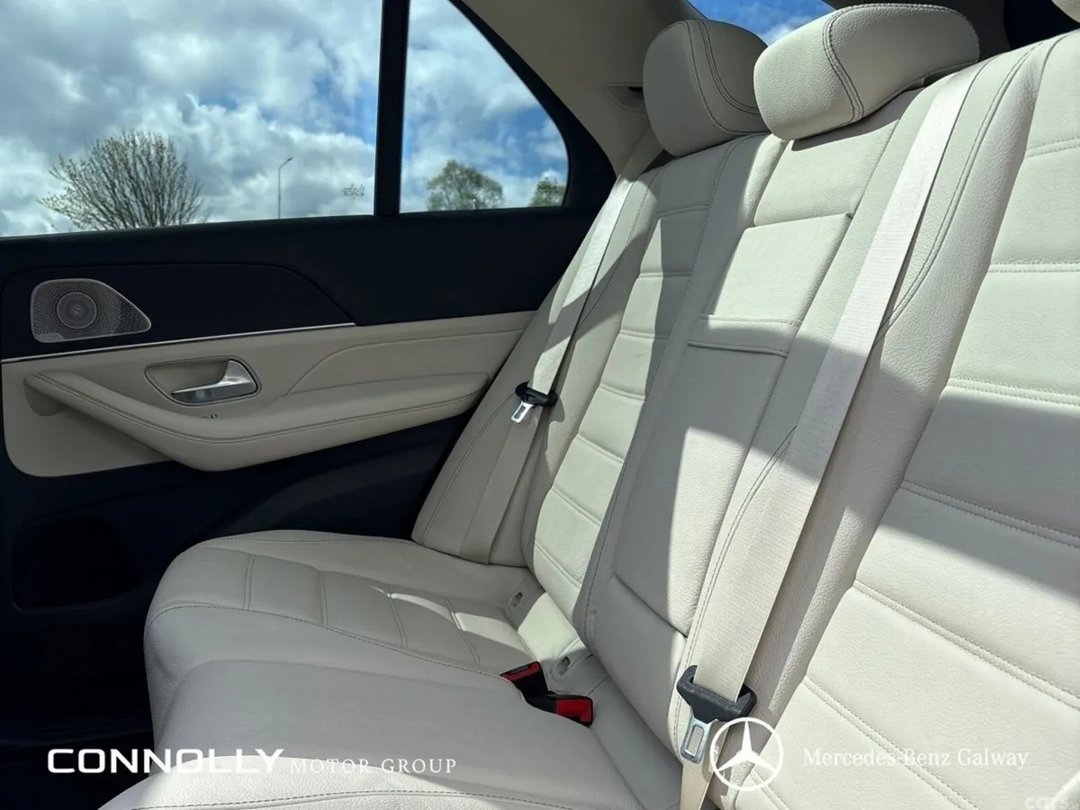 Mercedes-Benz GLE SUV, Diesel Plug-in Hybrid, 2027, Black